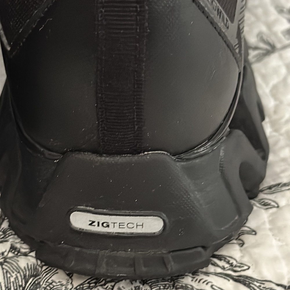 Reebok Zigtech Memory Tech Lt Sneakers - image 5